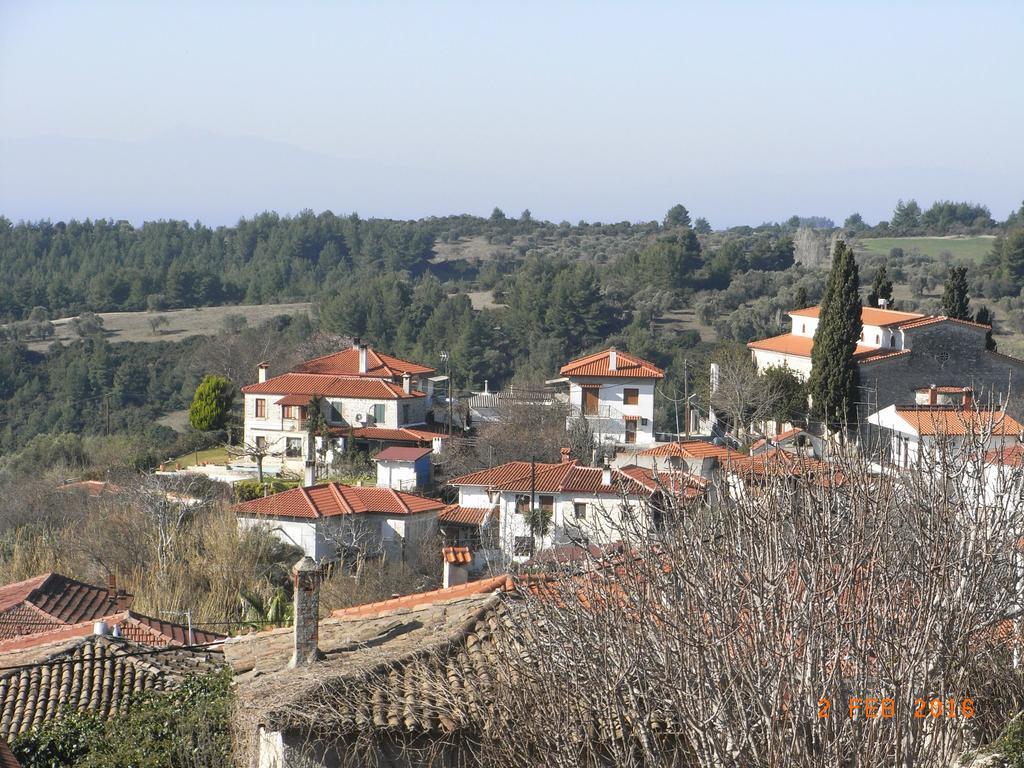 Village Holiday House Nick Agia Paraskevi  Buitenkant foto